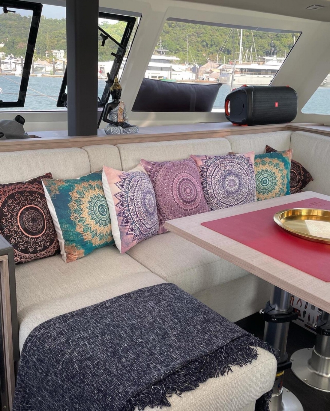 Fountain Pajot Isla 40